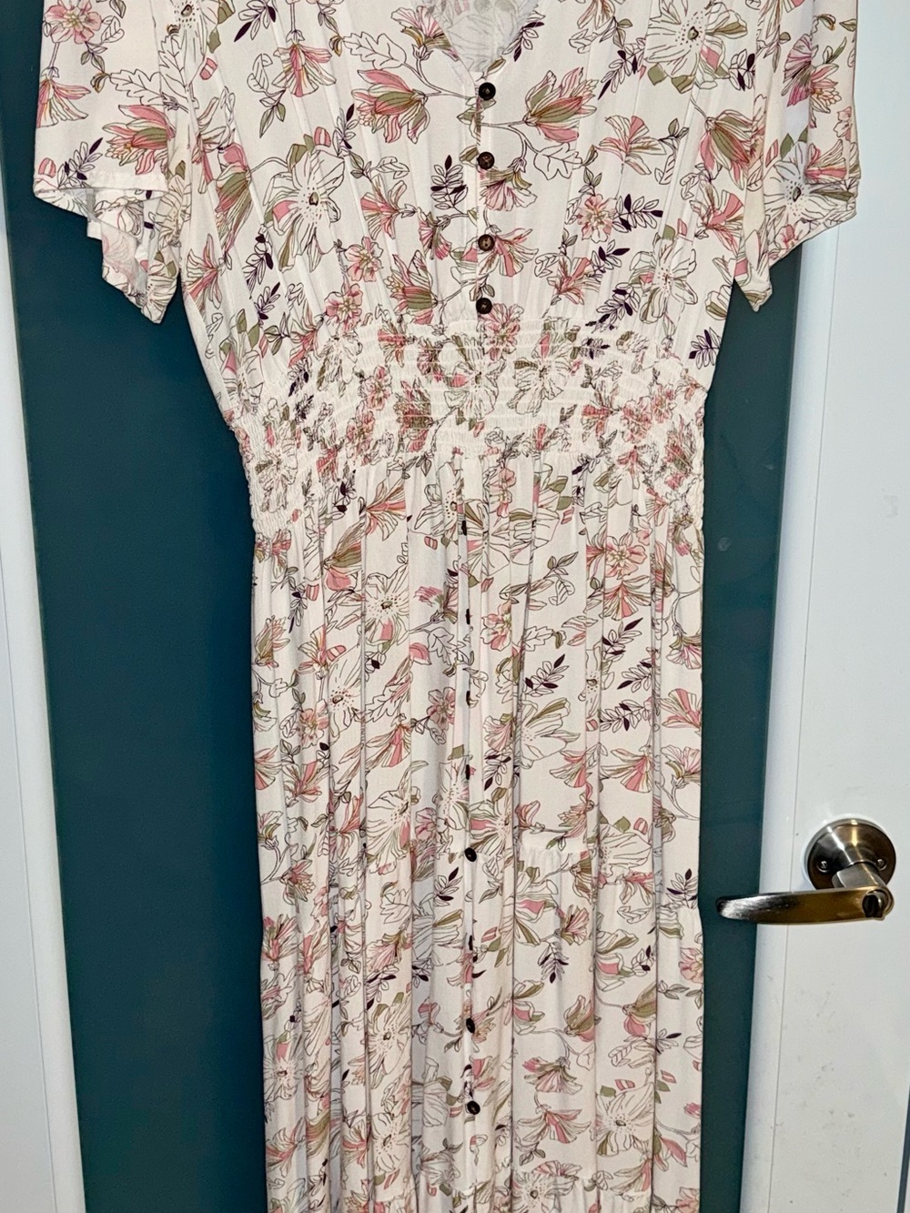 Floral Button-Front Midi Dress in Cream and Pink